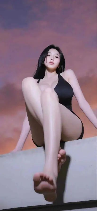 国自产精品手机在线视频_18禁区美女免费观看网站_24小时日本在线观看完整版