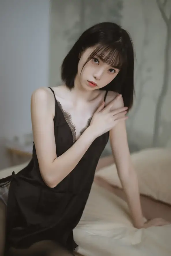 国自产精品手机在线视频_18禁区美女免费观看网站_24小时日本在线观看完整版